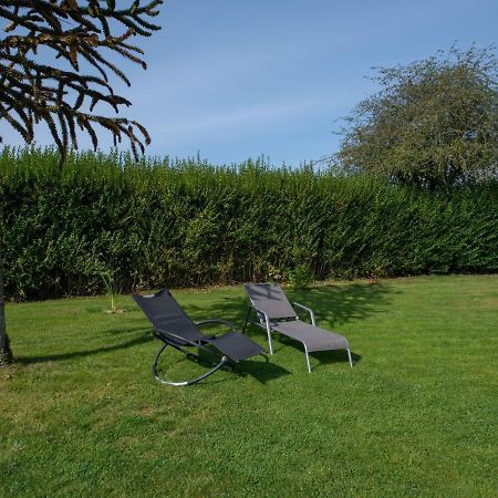 Beautiful And Spacious Holiday Home With P Tanque Court And Countryside Views Somme-Leuze Екстер'єр фото