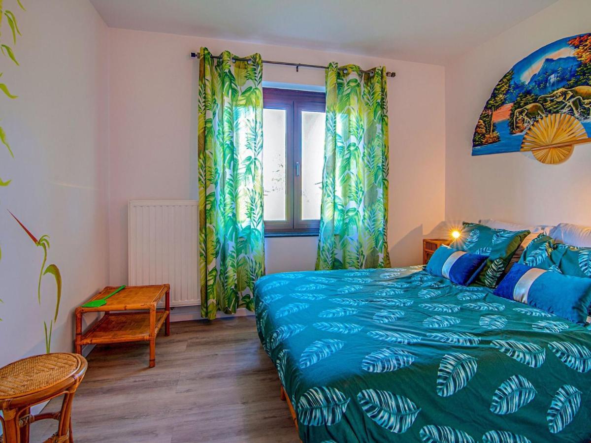 Beautiful And Spacious Holiday Home With P Tanque Court And Countryside Views Somme-Leuze Екстер'єр фото