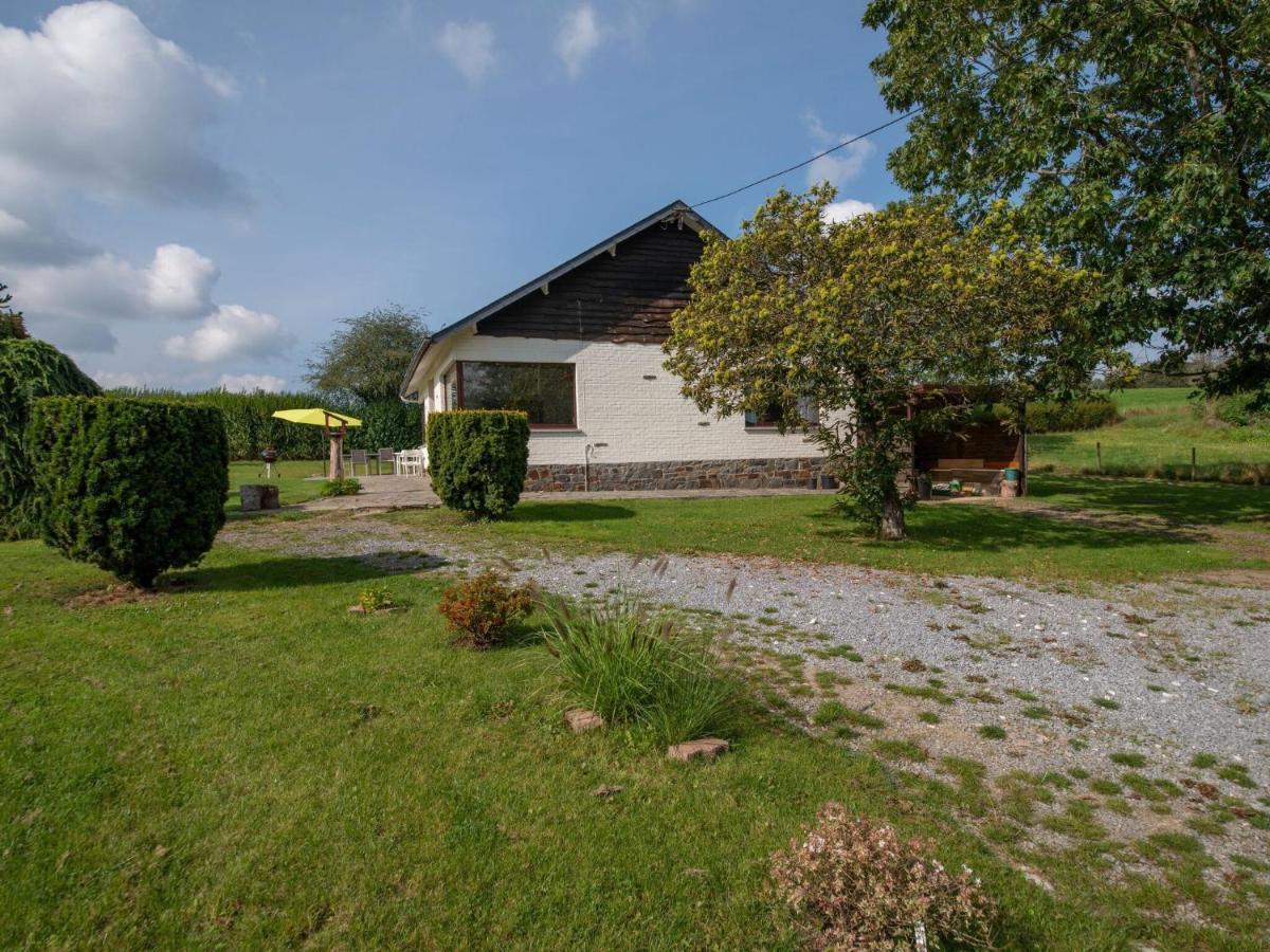 Beautiful And Spacious Holiday Home With P Tanque Court And Countryside Views Somme-Leuze Екстер'єр фото
